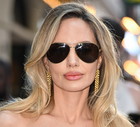 "Soft Cashmere": koloryzacja Angeliny Jolie na jesień 2026