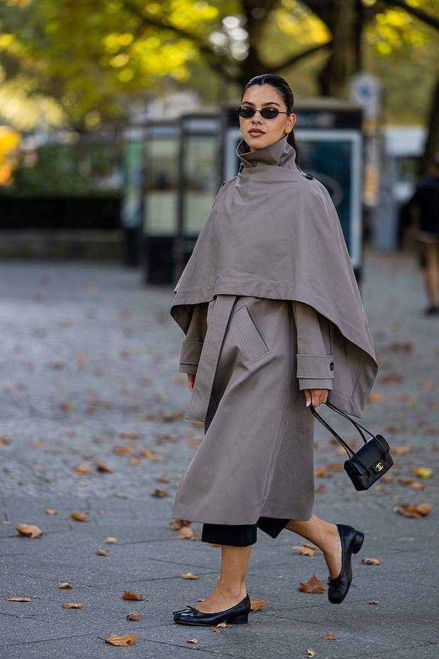 Scarf dressing