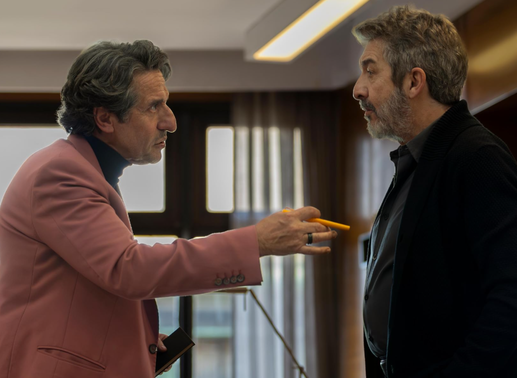 Czarny humor, niewygodne pytania i pełne napięcia psychologiczne starcie. Nowa argentyńska komedia właśnie trafiła na Netflixa