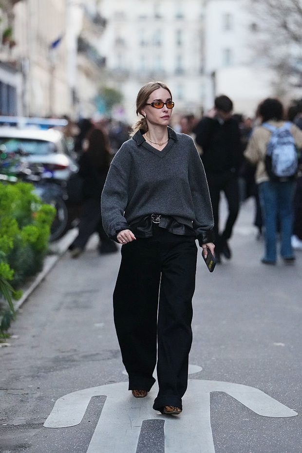Black jeans
