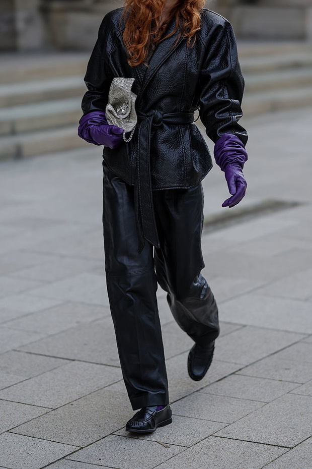 Opera gloves