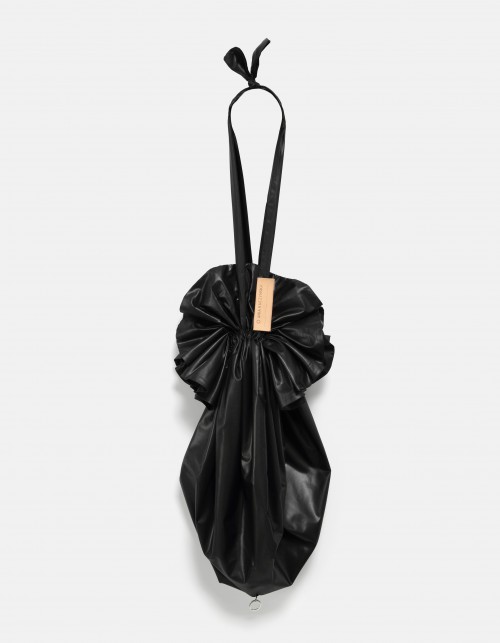 Ania Kuczynska Torba sole bucket bag 260 zł