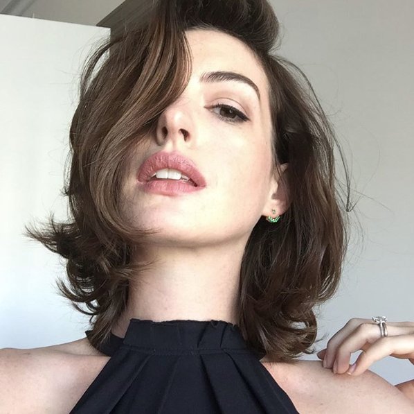@annehathaway Instagram