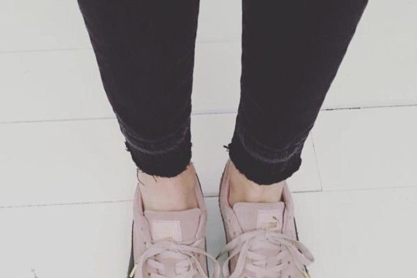 #nudesneakers Instagram
