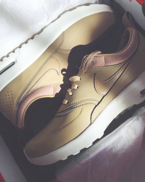 #nudesneakers Instagram