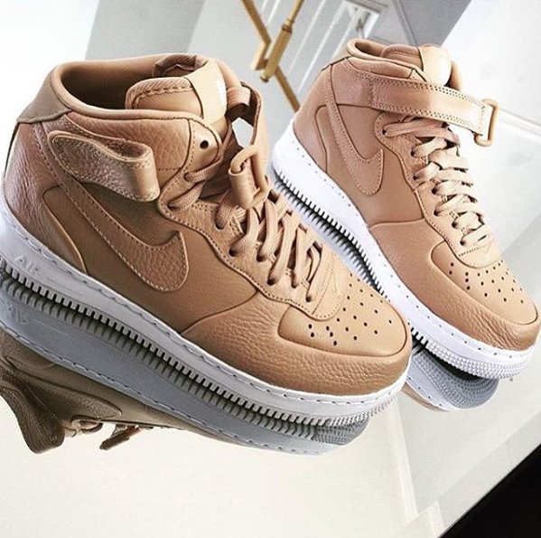#nudesneakers Instagram