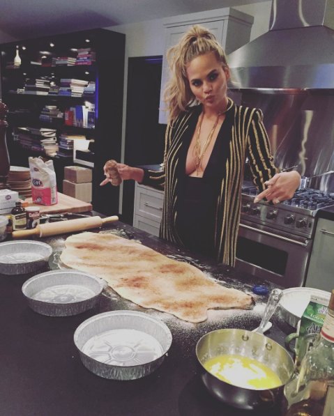@chrissyteigen Instagram