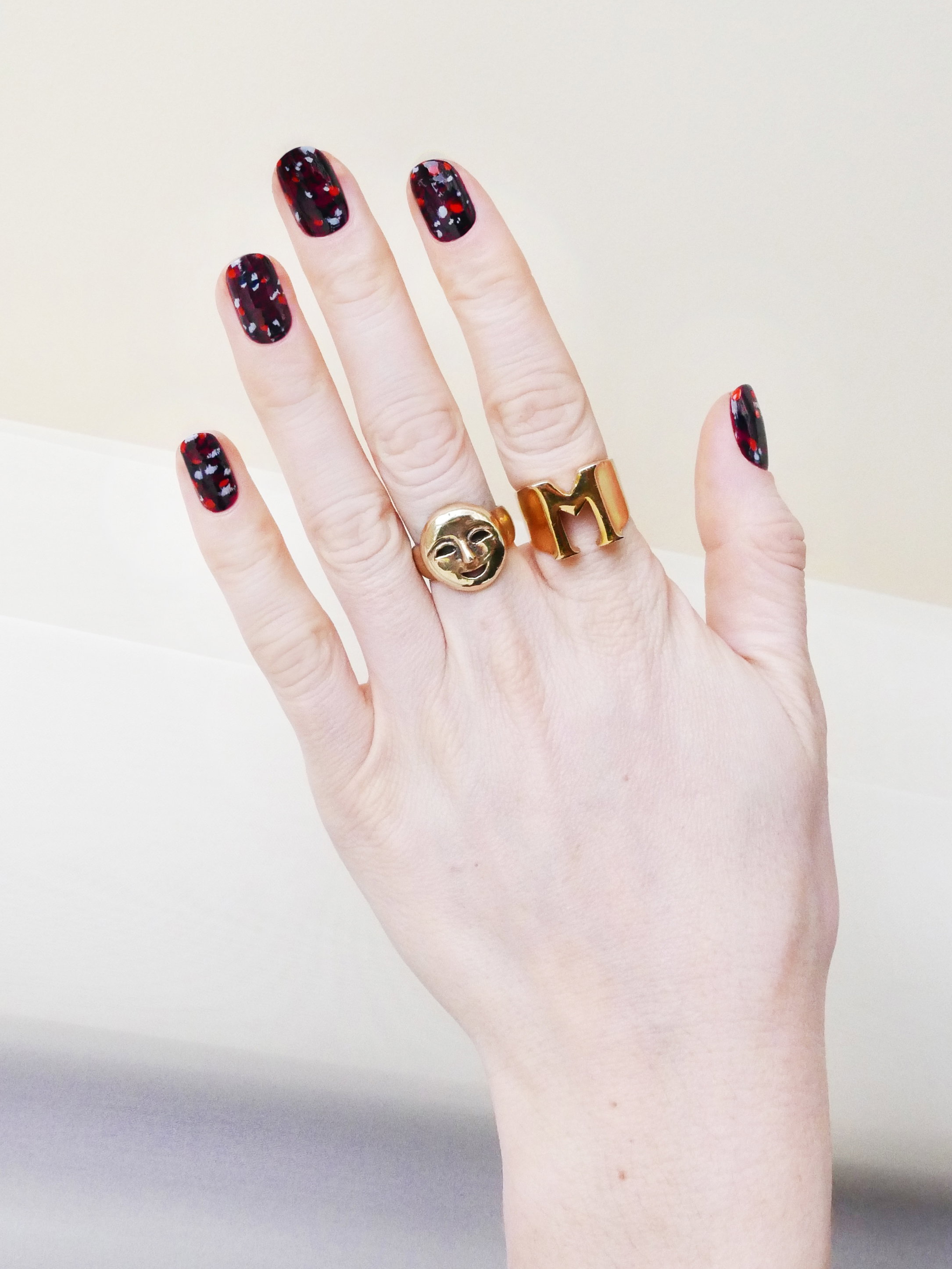 Sally Hansen Manicure