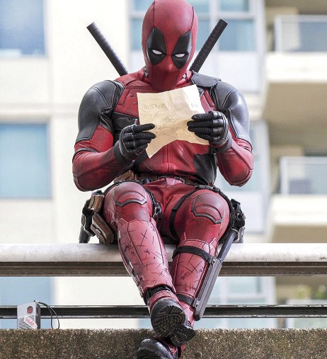 BEST COMEDIC PERFORMANCE Ryan Reynolds, Deadpool