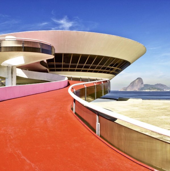 Niterói Contemporary Art Museum Instagram