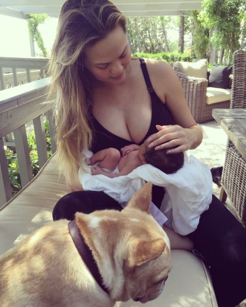 @chrissyteigen Instagram