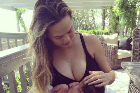 @chrissyteigen Instagram