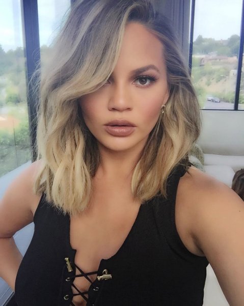 @chrissyteigen Instagram