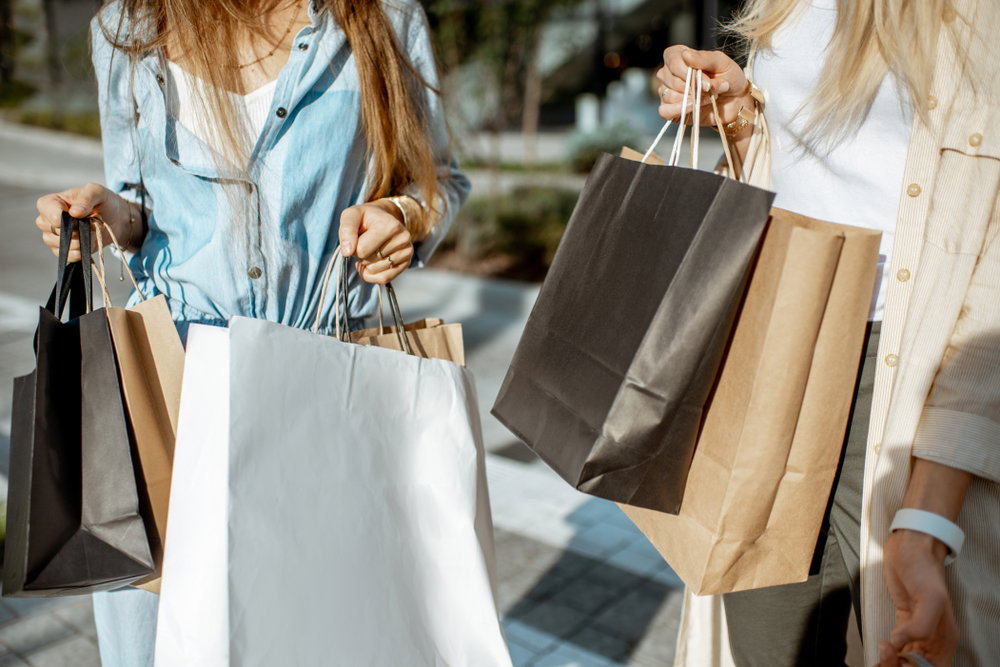 Sprawdź, co nowego w modowych trendach – kolekcja CCC Fashion Trends czeka!