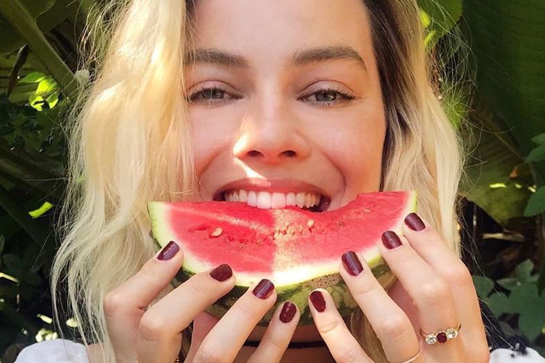 margotrobbie_101449192_246665610111314_5493613453386725321_n