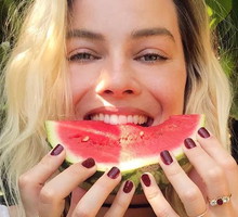 margotrobbie_101449192_246665610111314_5493613453386725321_n