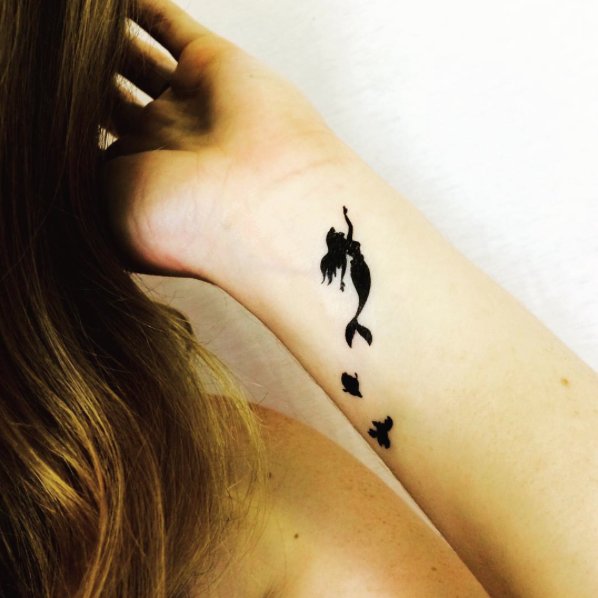via @disney_tattoo26 Instagram