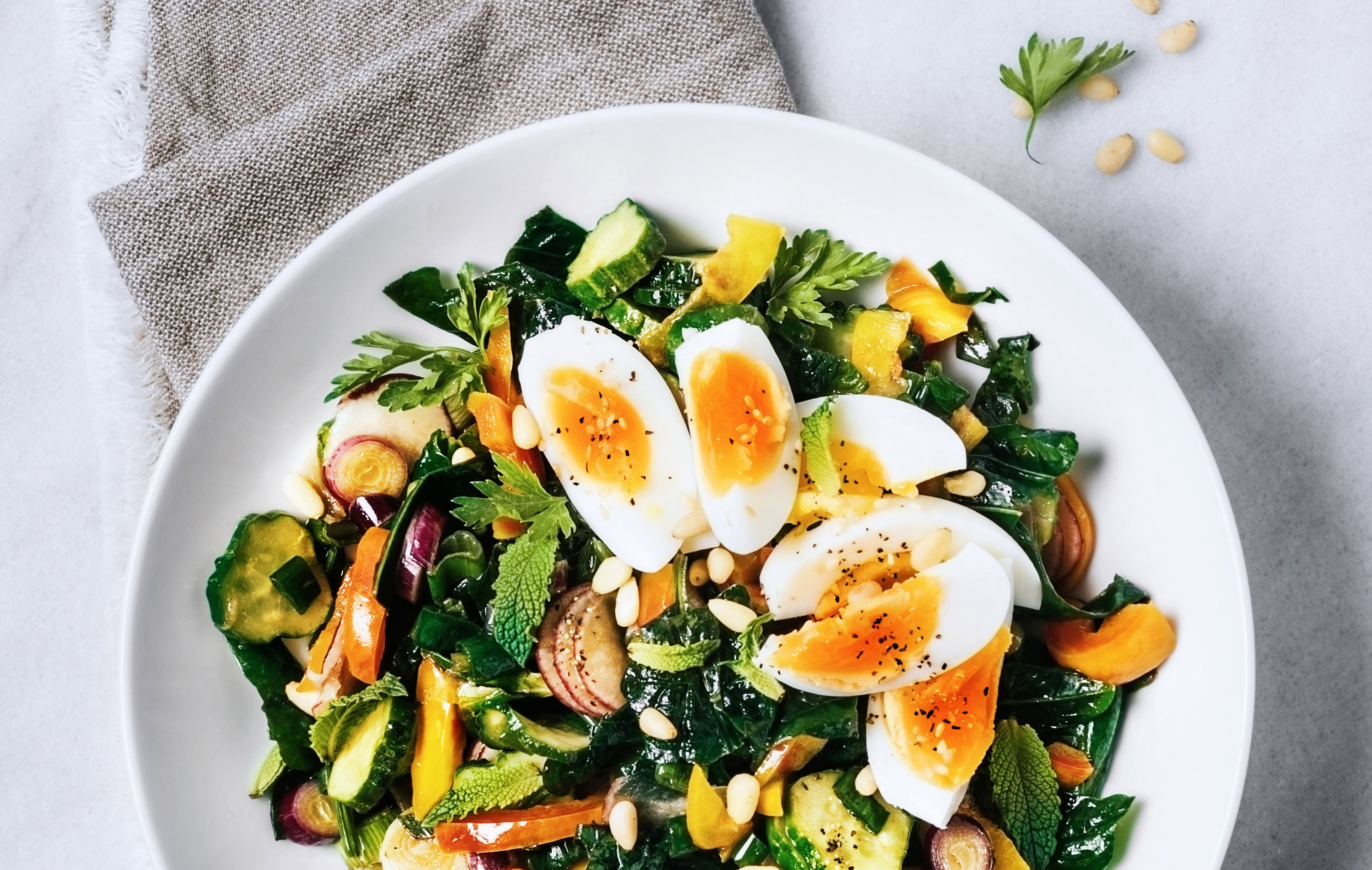 Fresh salad with boiled eggs