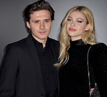 Saint Laurent : Photocall - Paris Fashion Week Womenswear Fall/Winter 2020/2021