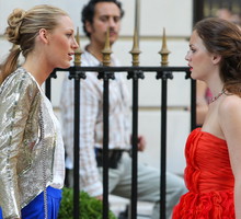 'Gossip Girl' On Location In Paris - July 9, 2010