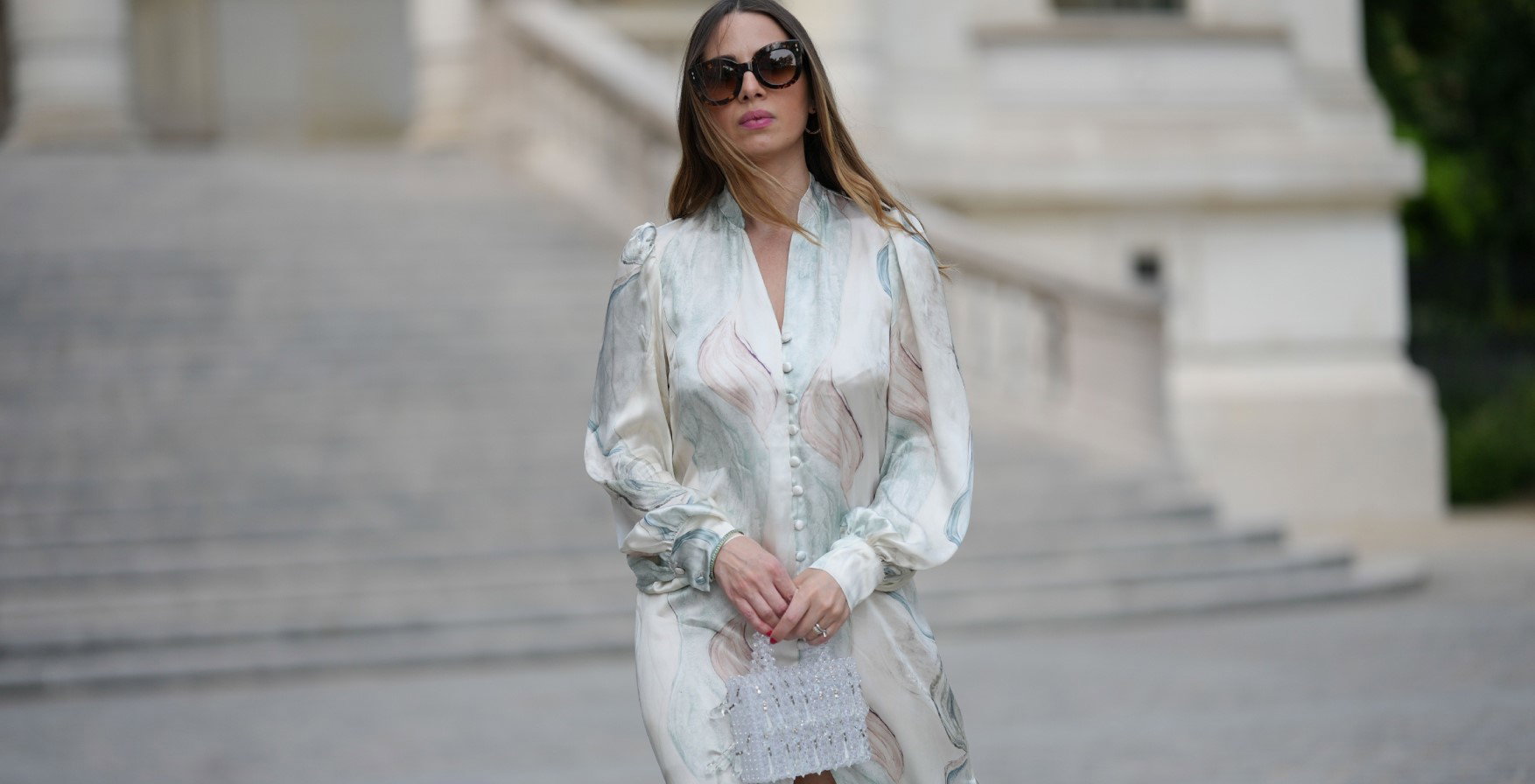 coco-chanel-stworzyla-ja-przez-przypadek-dzis-to-ulubiona-sukienka-paryzanek-97b7df0