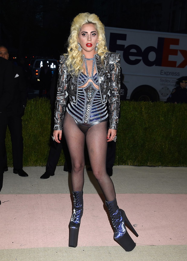 Lady Gaga na Met Gala 2016 / fot. East News