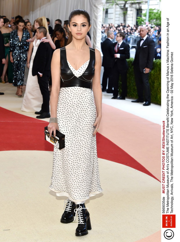 Selena Gomez na Met Gala 2016 / fot. East News