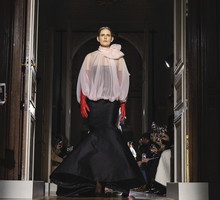 Valentino : Runway - Paris Fashion Week - Haute Couture Spring/Summer 2020