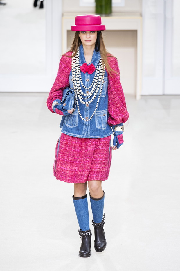 Chanel F16 033