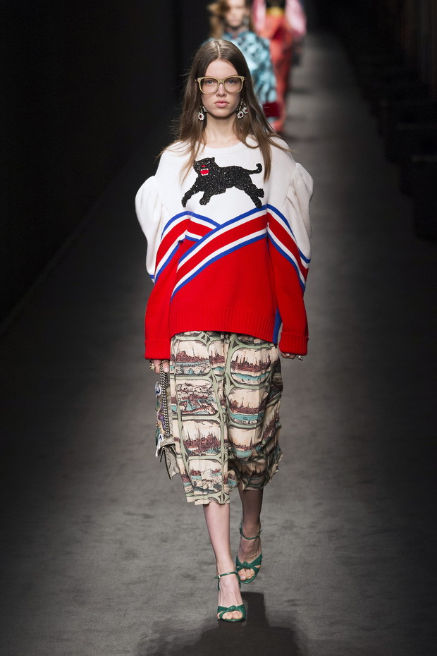 Gucci F16 042
