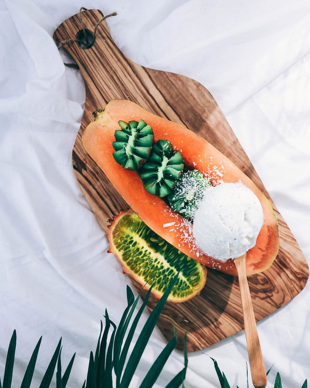 Lina Saber robi wegańskie lody, które podbijają Instagram / @bysaber Instagram