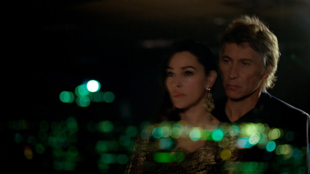 Monica Bellucci jako blondynka w filmie Ville-Marie