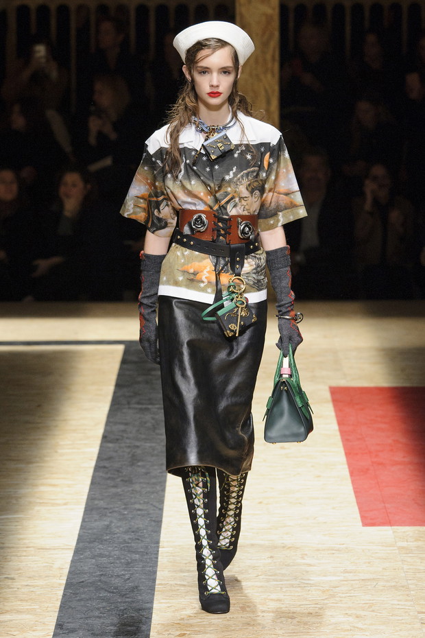 Prada F16 034