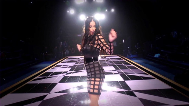 Victoria's Secret Angels Lip Sync Shake It Off