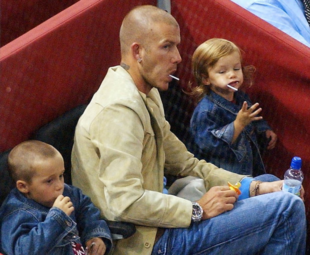 3 lata później na świat przyszedł ich drugi syn Romeo James Beckham.
