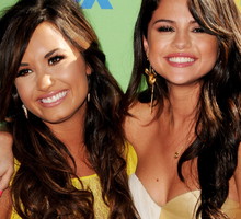 2011 Teen Choice Awards - Arrivals