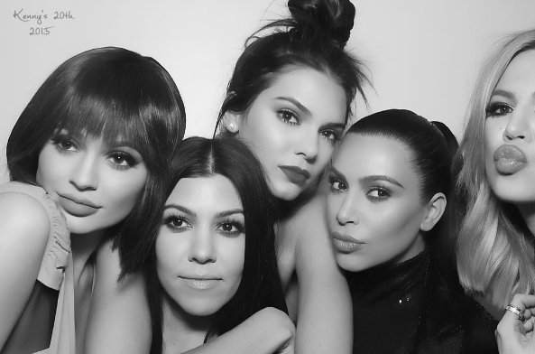 Wiem co siostry Kardashian jedzą na lunch!