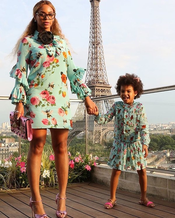 Beyonce i Blue Ivy w takich samych sukienkach Gucci - te zdjęcia są urocze
