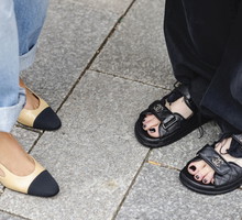 Street Style - Duesseldorf - April 2021