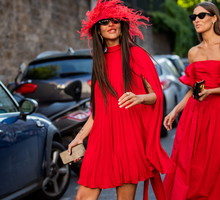 Street Style : Paris Fashion Week -Haute Couture Fall/Winter 2019/2020 : Day Four