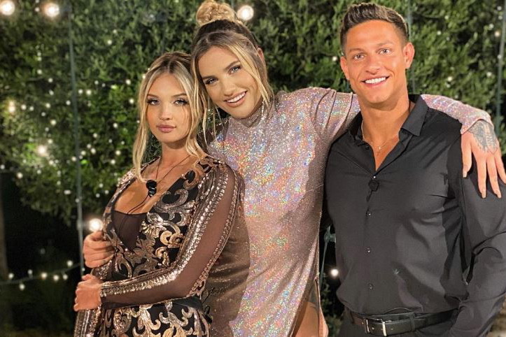 Karolina Gilon i uczestnicy Love Island
