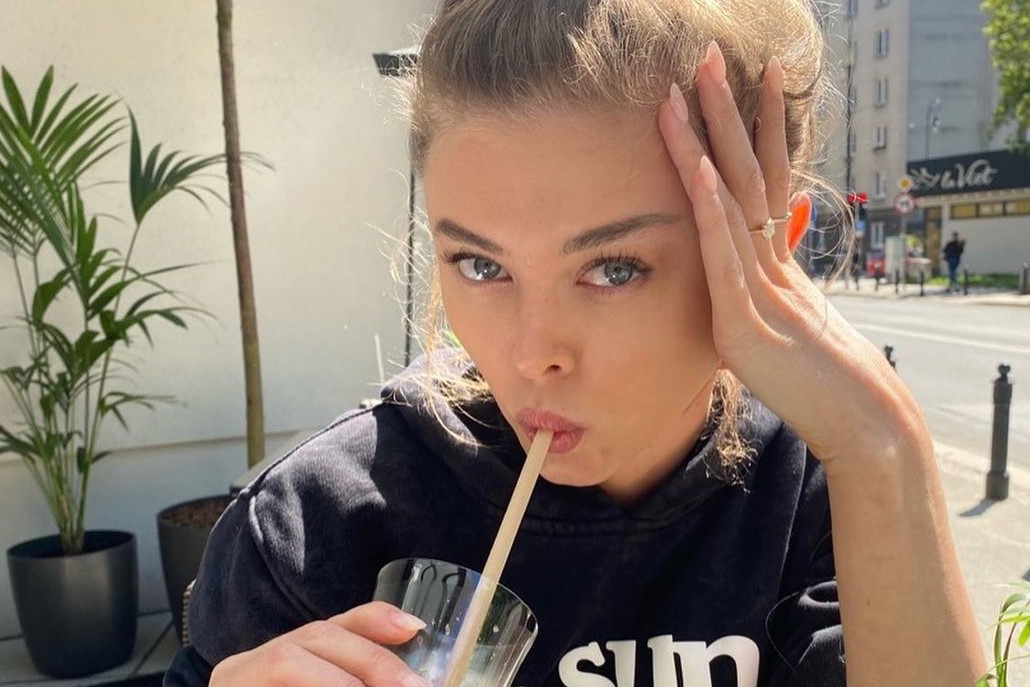 Joanna Opozda pokazała się w sukience z Zary. Wybrała najgorętszy model tego lata!