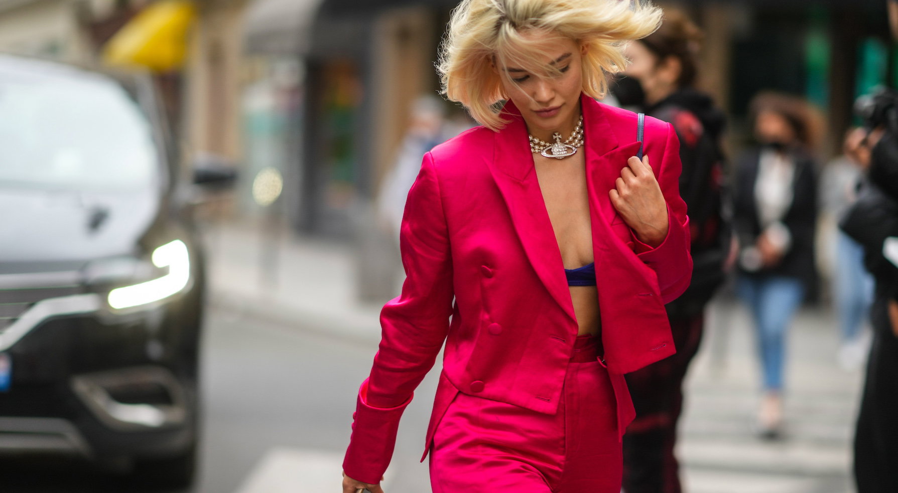 Street Style At  Paris Fashion Week - Menswear Spring/Summer 2022