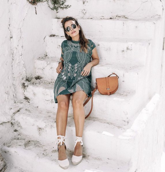@collagevintage Instagram
