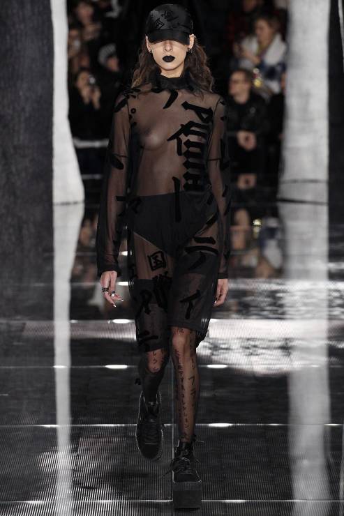 Rihanna zapowiada kolekcję Fenty x Puma - sprawdźcie co się w niej znajdzie