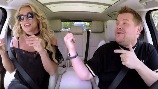 Britney Spears królową śpiewania z playbacku
