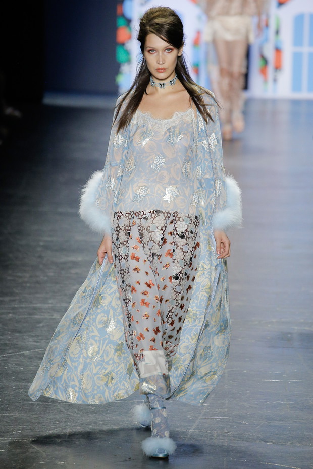 Bella Hadid, Anna Sui Wiosna 2017