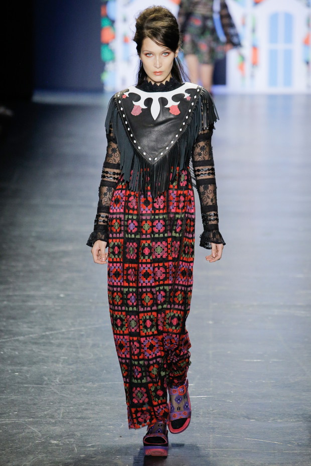Bella Hadid, Anna Sui Wiosna 2017