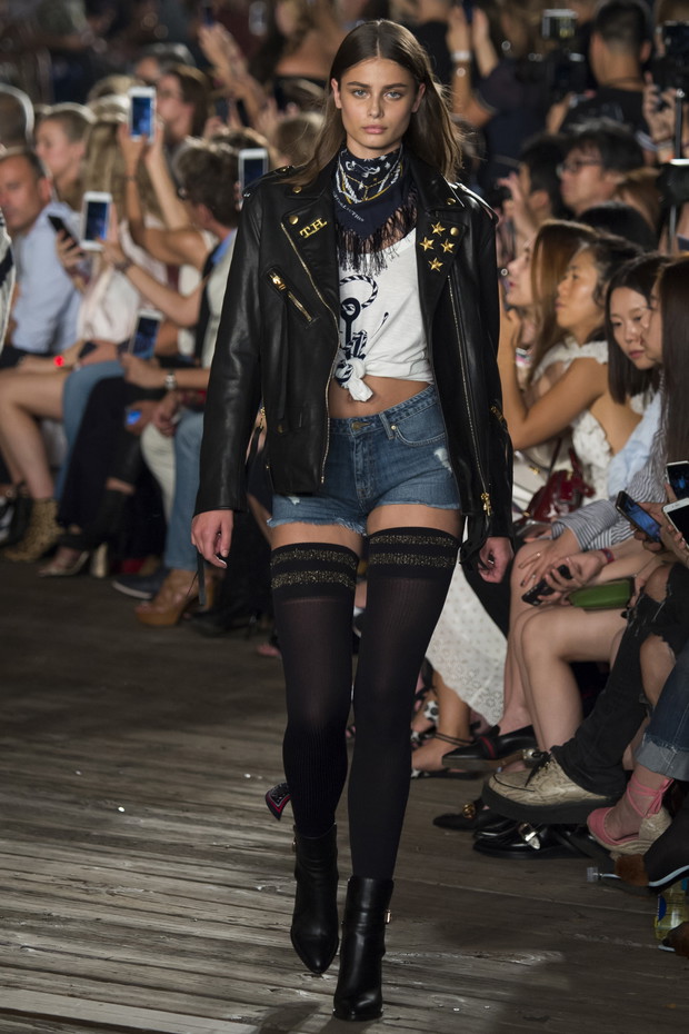 Taylor Hill, Tommy Hilfiger Jesień 2016