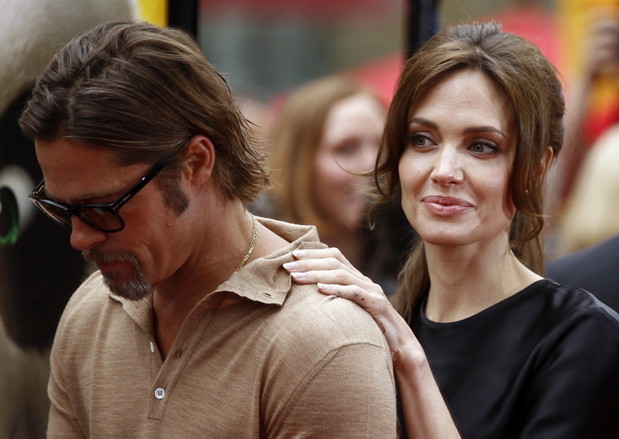 Angelina Jolie i Brad Pitt się rozwodzą